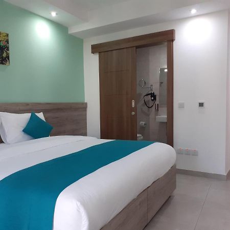 Tj Boutique Hotell Marsaskala Exteriör bild