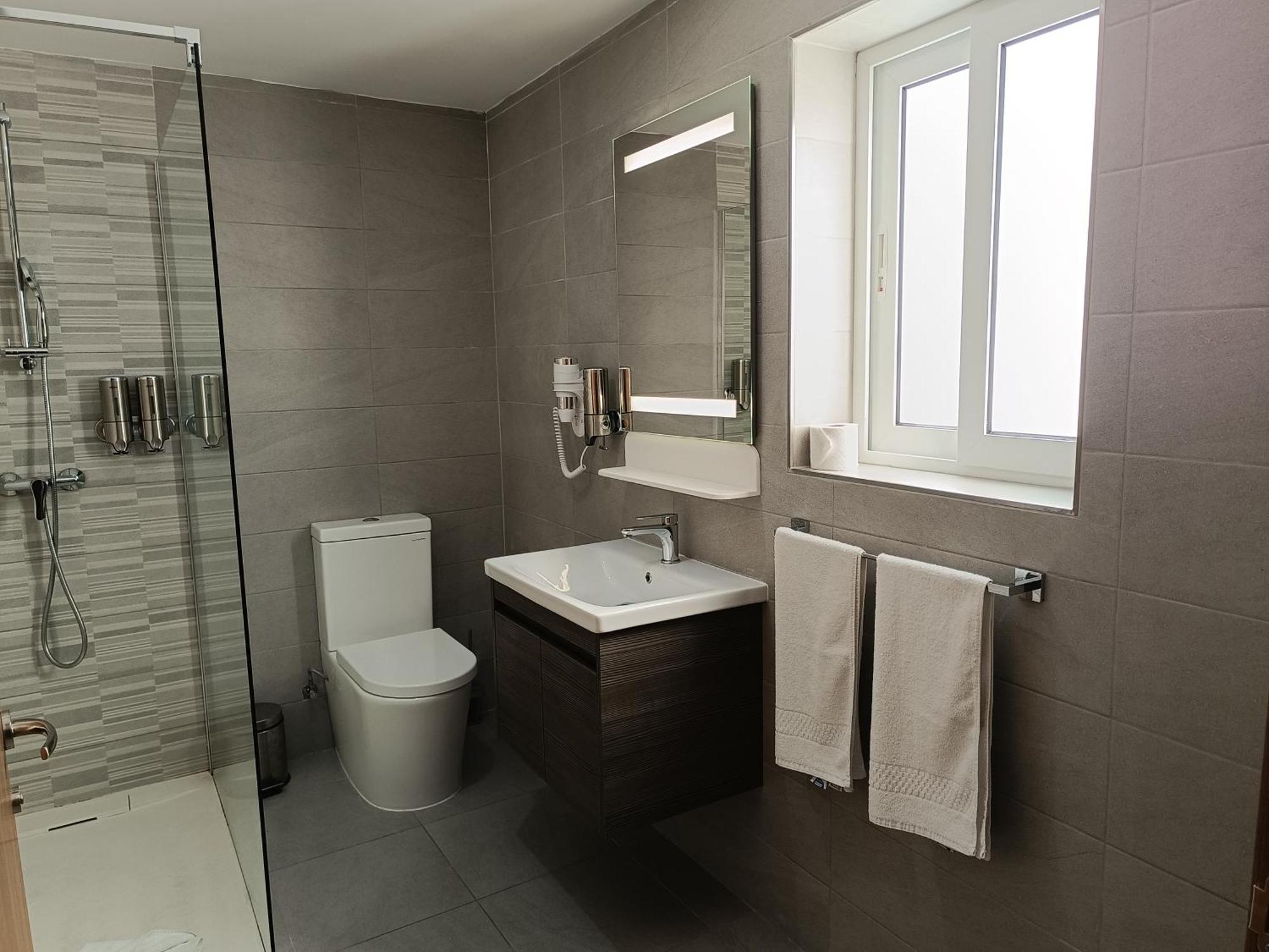 Tj Boutique Hotell Marsaskala Exteriör bild