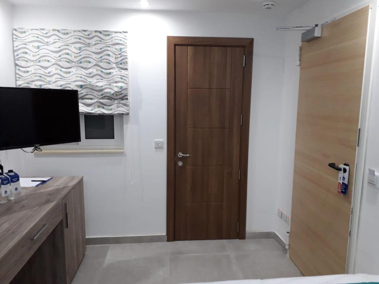 Tj Boutique Hotell Marsaskala Exteriör bild