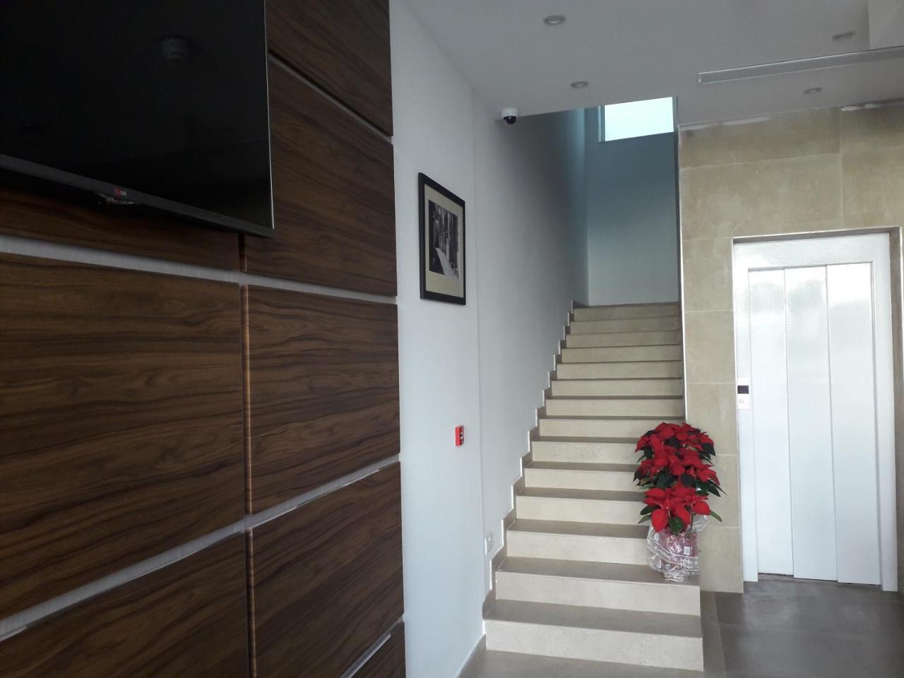Tj Boutique Hotell Marsaskala Exteriör bild
