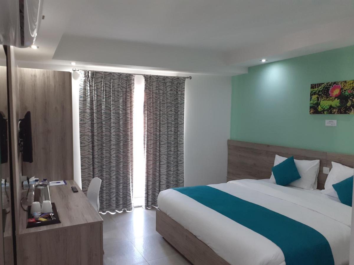 Tj Boutique Hotell Marsaskala Exteriör bild