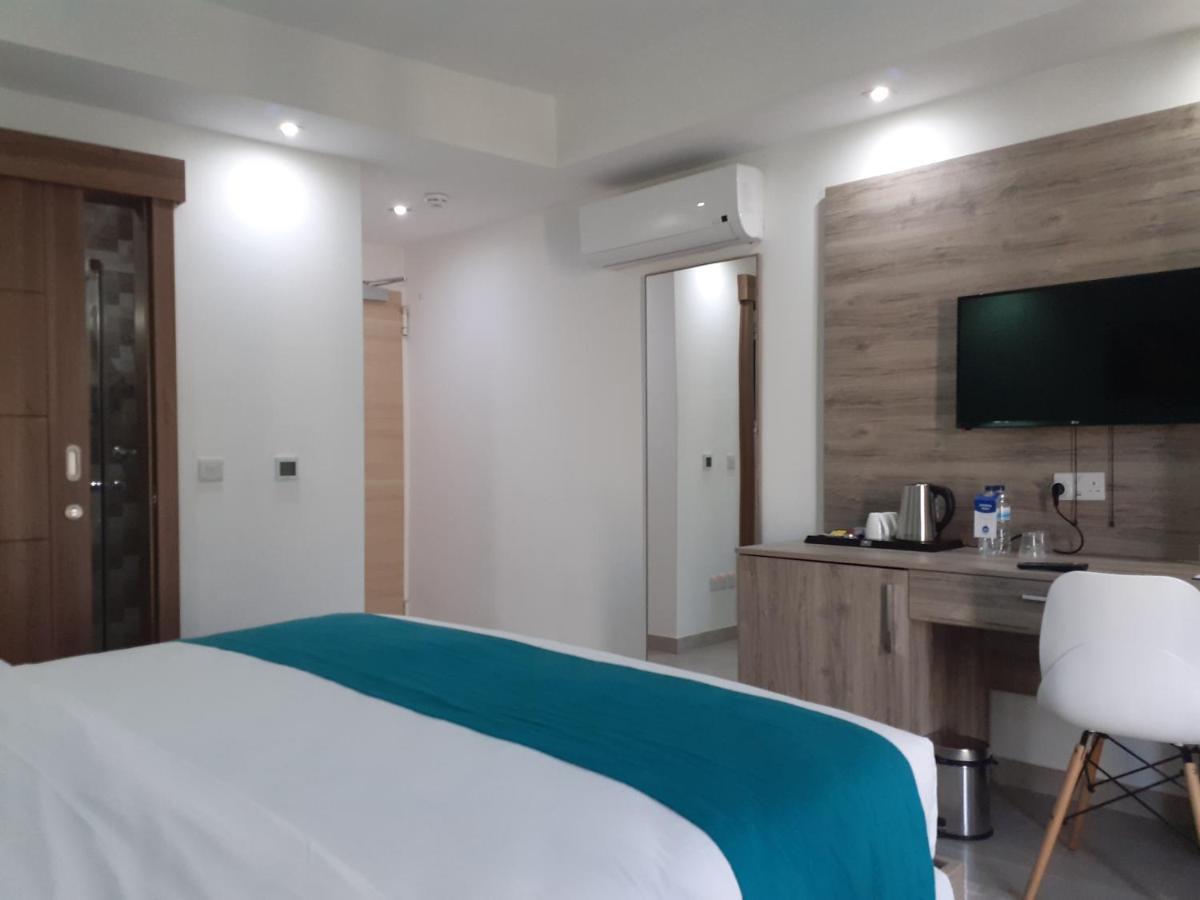 Tj Boutique Hotell Marsaskala Exteriör bild