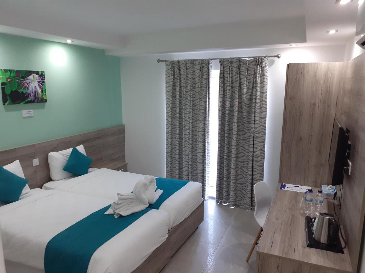 Tj Boutique Hotell Marsaskala Exteriör bild