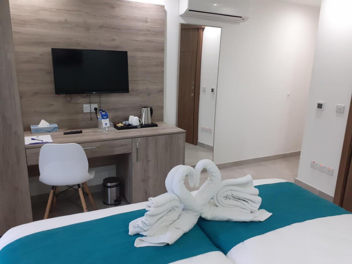 Tj Boutique Hotell Marsaskala Exteriör bild