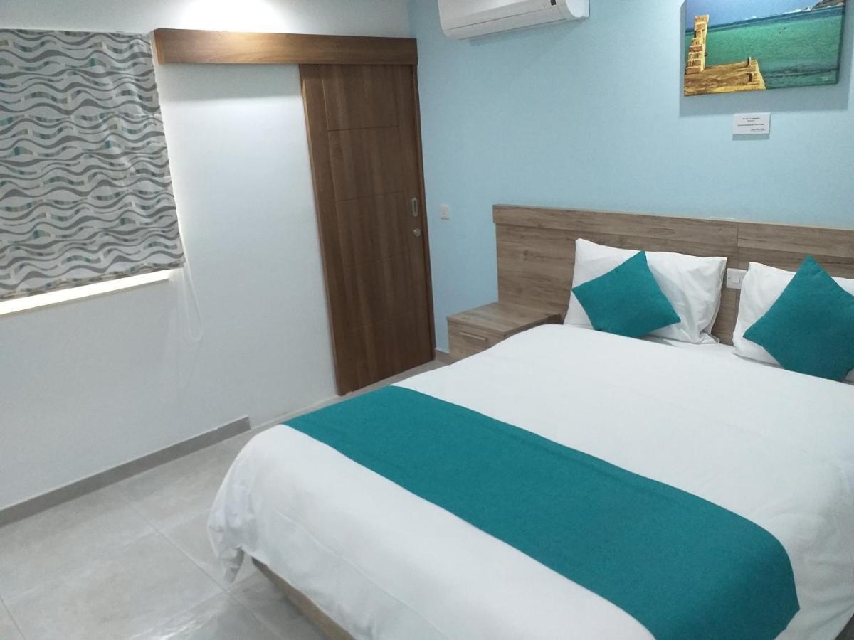 Tj Boutique Hotell Marsaskala Exteriör bild
